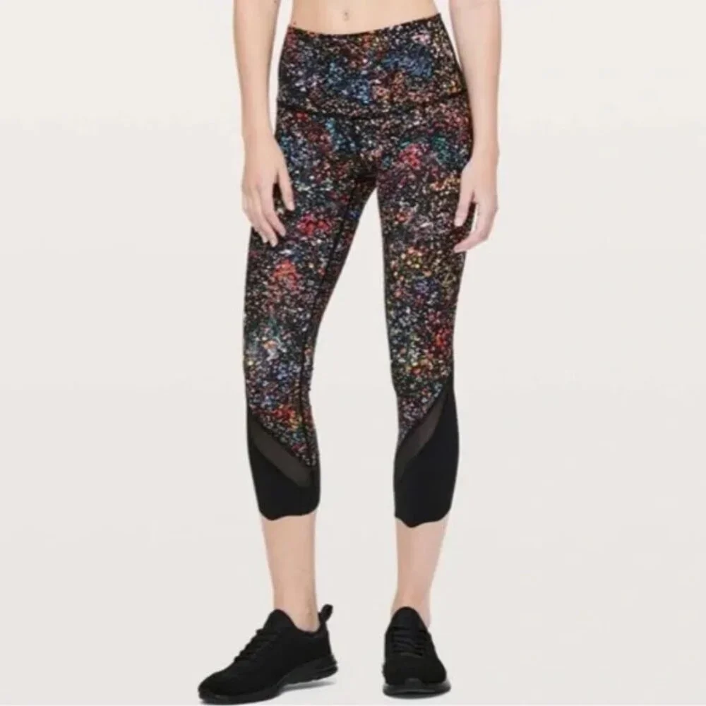 Lululemon Blue Pink Flowerscent Wunder Under‎ Crop Scallop Leggings